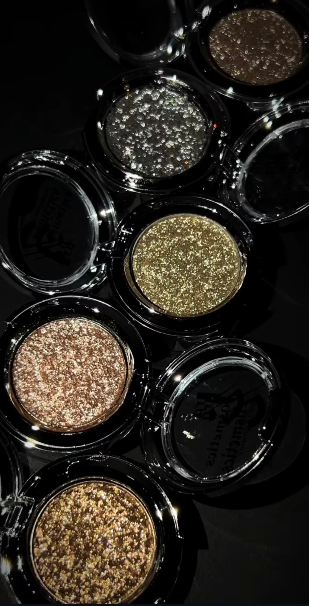 Metallic pigments