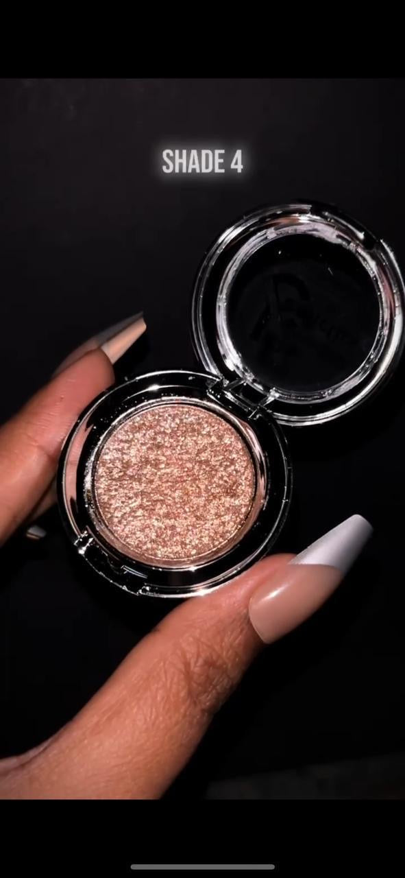 Metallic pigments